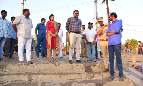 Mahashivaratri: Collector Badhawath Santhosh inspects facilities for devotees at ghat