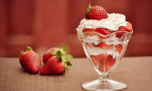 Mumbai’s biggest strawberry festival kickstarts