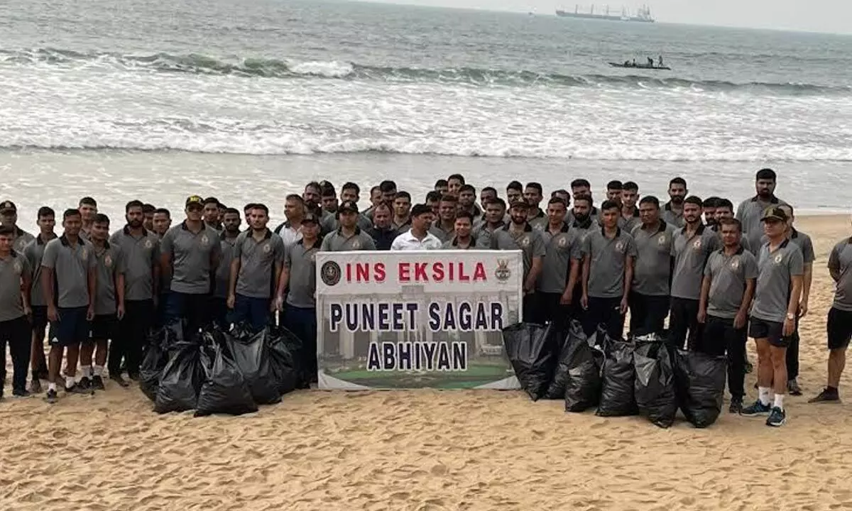 Participants at the ‘Puneet Sagar Abhiyaan’ organised by the Eastern Naval Command (ENC)