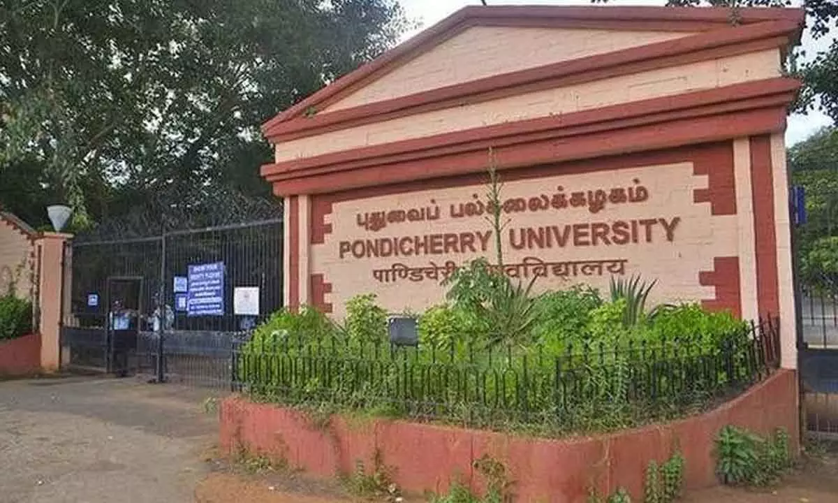 Pondicherry Varsity VC occupying DU residence 3 yrs after retirement