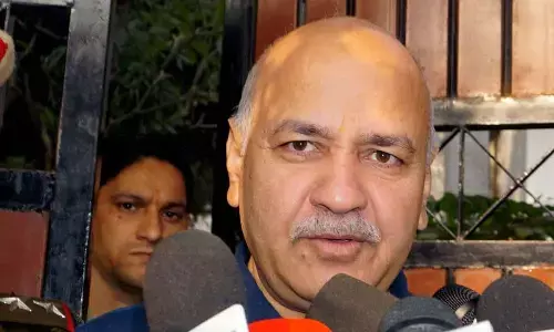 Sisodia seeks time from CBI to appear