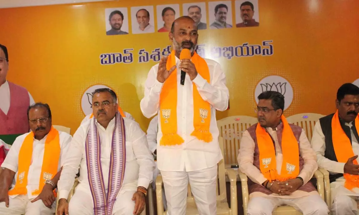 BJP only alternative to BRS, asserts Bandi Sanjay Kumar