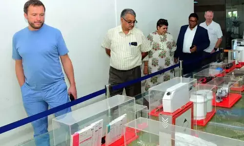 Sri City MD Ravindra Sannareddy  briefing the  Estonian  delegation led by Margus Tsahkna about the multiple facilities available  at the Sri City