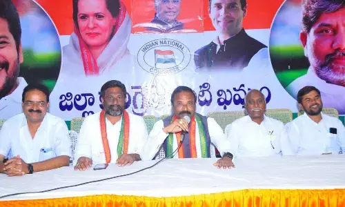 DCC president Puvvala Durga Prasad speaking to the media in Khammam on Thursday.