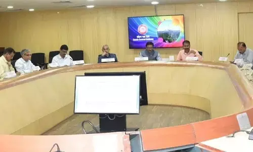 SCR holds safety review meet