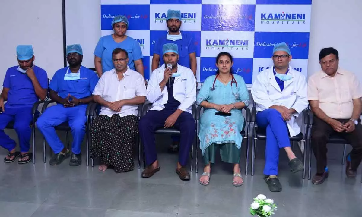 Doctors explaining the MICS surgery at a press meet in  Vijayawada on Tuesday