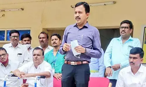 Govt employees to go on indefinite strike