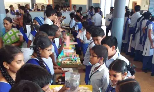 Science expo showcases 120 science exhibits