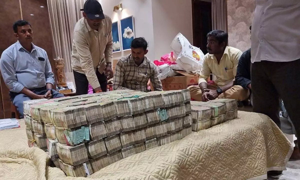 `6 cr cash seized from the residence of  BJP MLA’s son