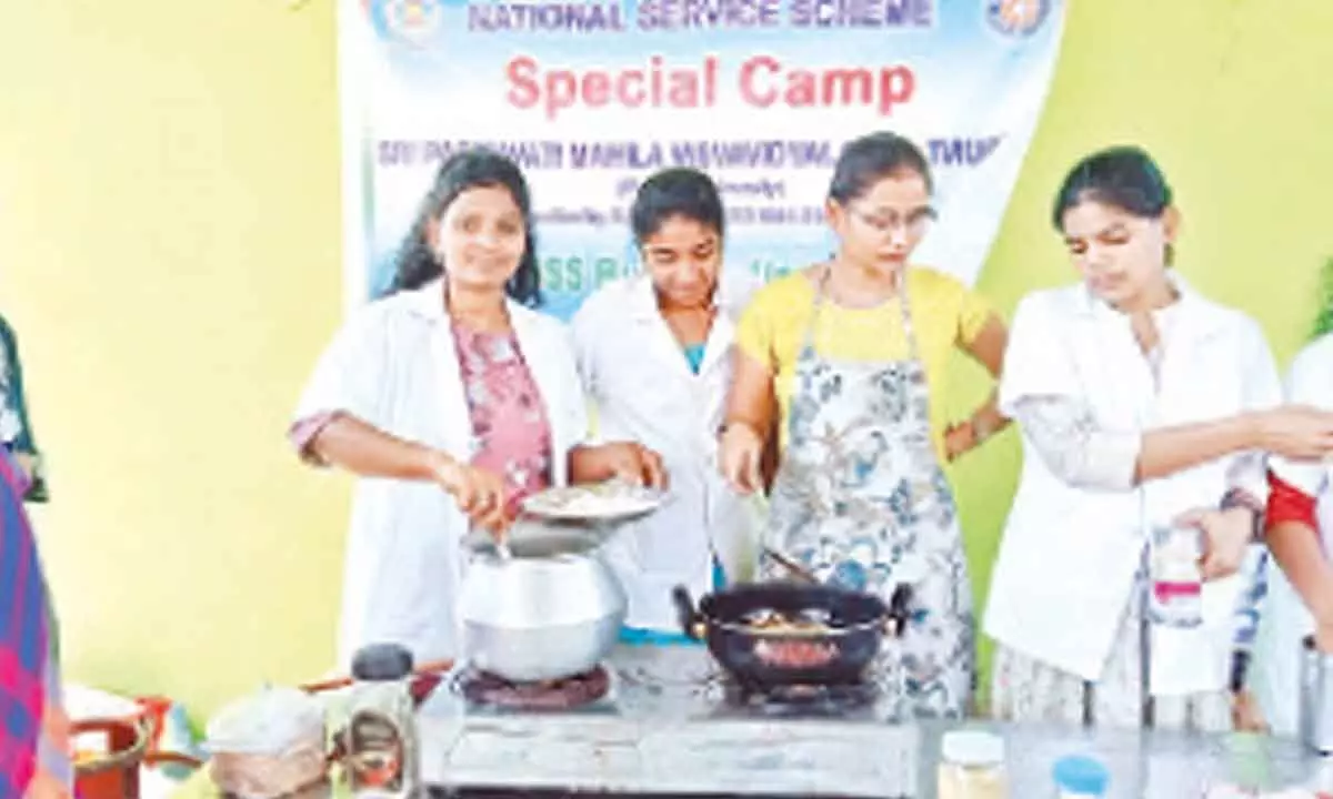 Young women propagate benefits of millets