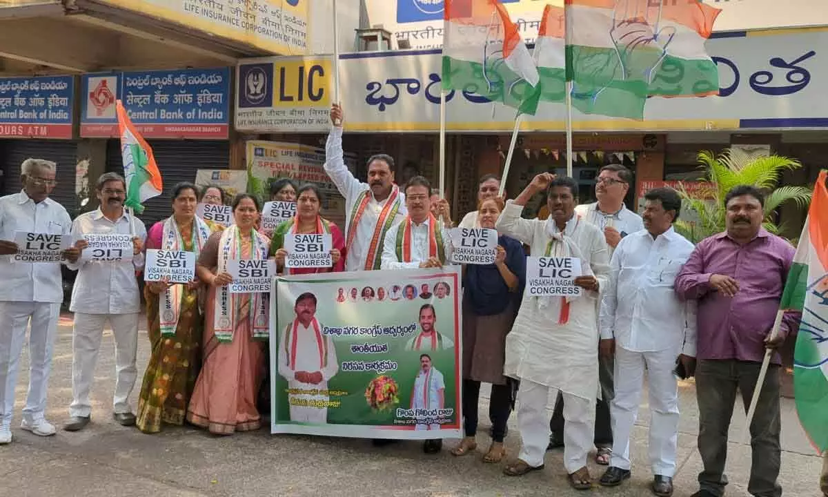 Congress stages protest against BJPs policies