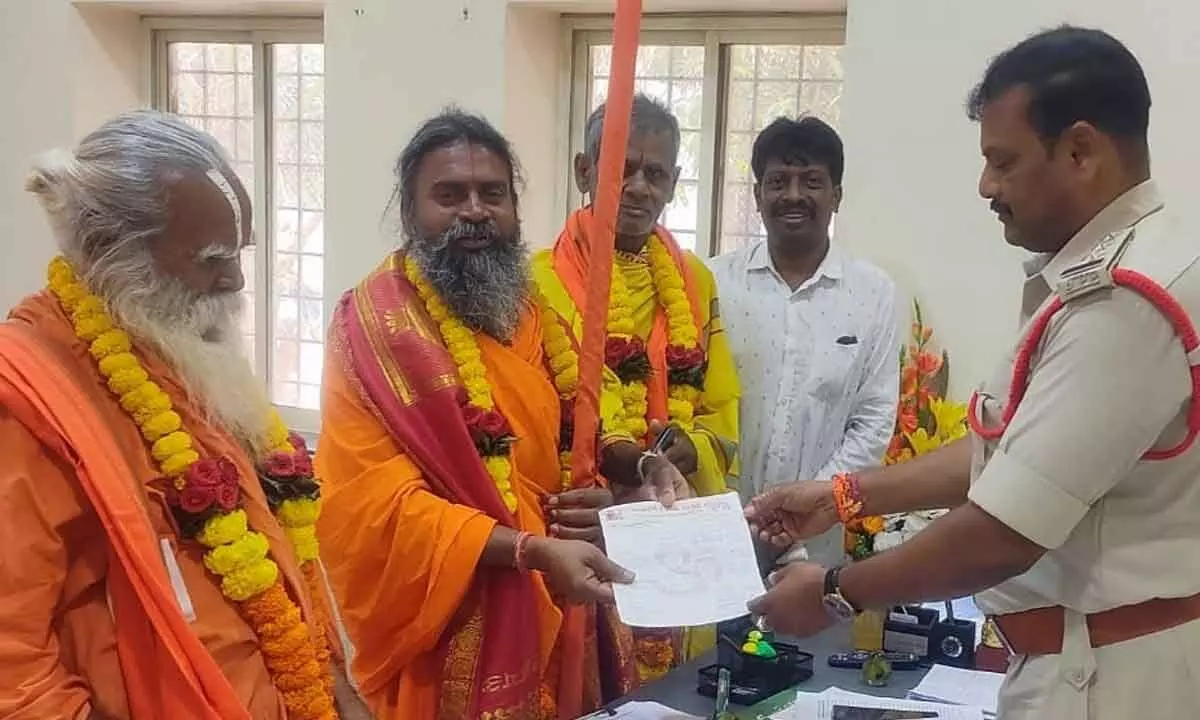 AP Sadhu Parishath president files complaint against event