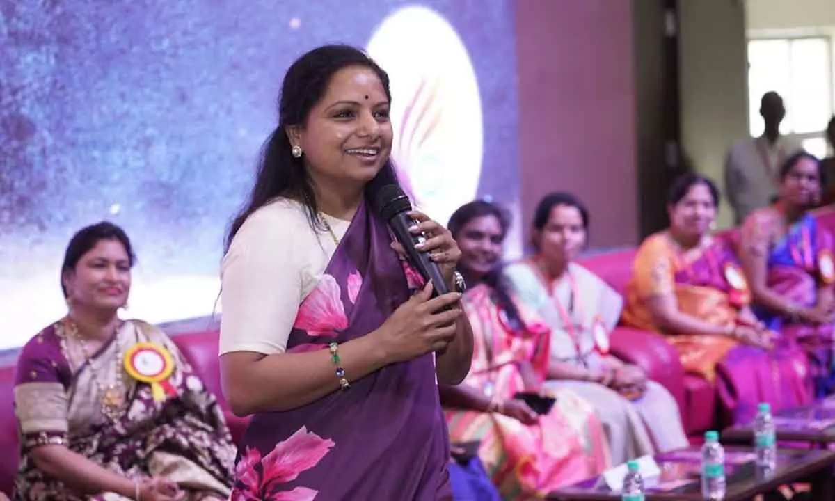 Kavitha calls upon women to get ready to fight for 33% quota