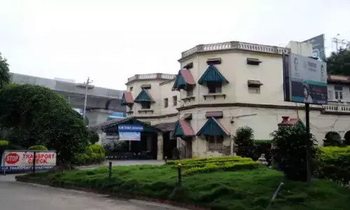 Dearth of washrooms at RTA offices piques women visitors