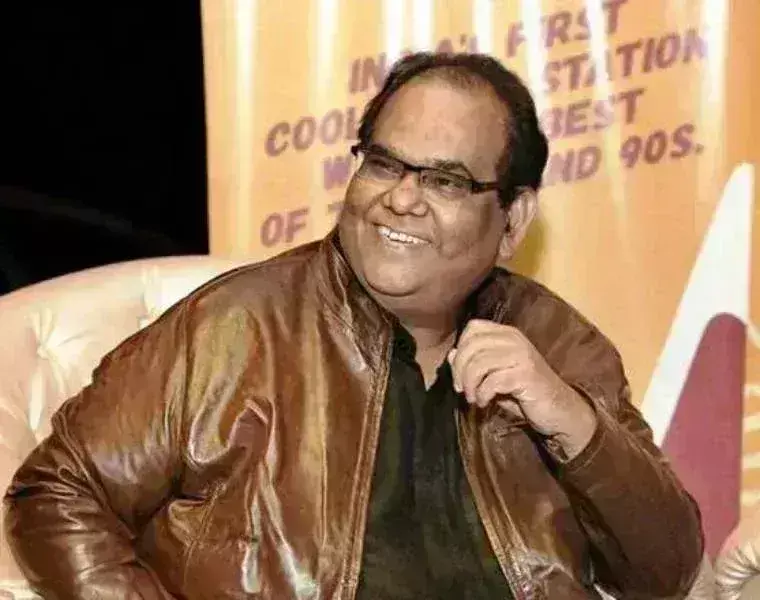 RIP Satish Kaushik: Anupam Kher, Neena Gupta And A Few Other Bollywood Celebs Mourn For This Ace Actors Demise…