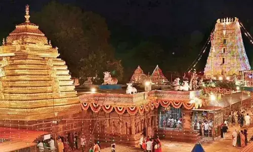 No Sparsha Darshanam allowed during March 19-23 in Srisailam