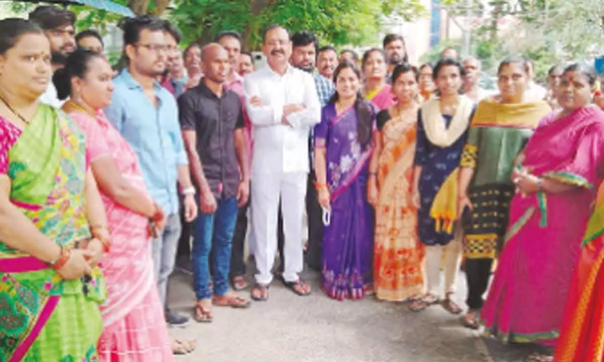 MLA, Mayor conduct door-to-door campaign in Tirupati