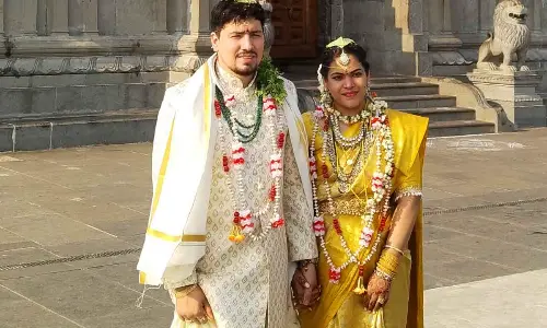 American weds pio,  both visit Yadadri