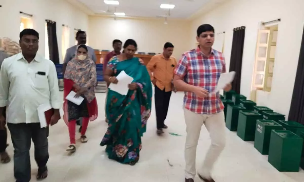 Collector inspects preps for MLC elections