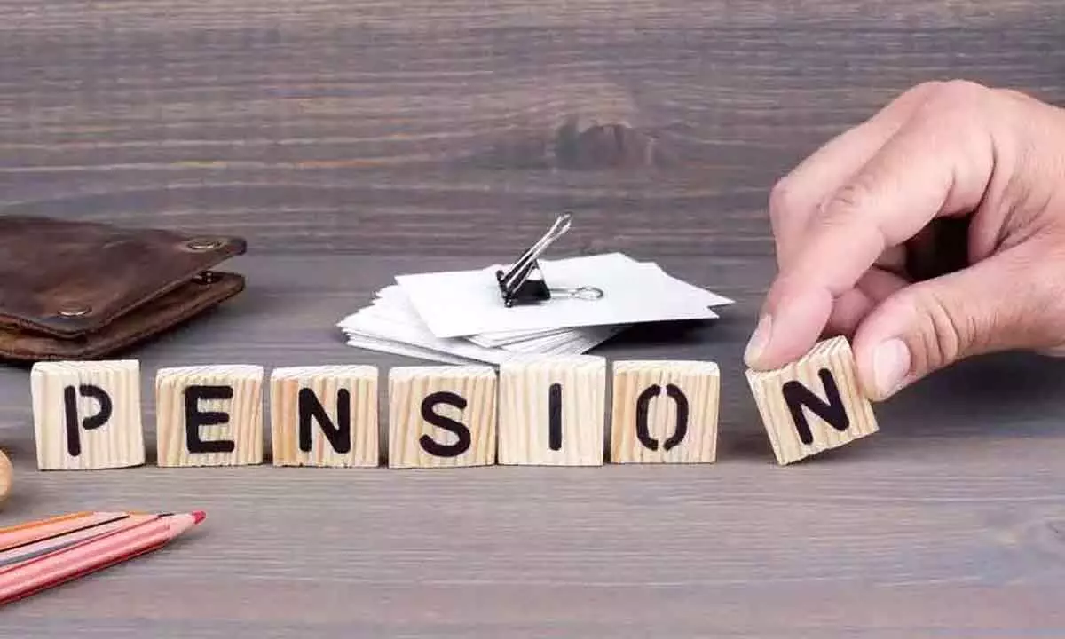 Is opting for higher pension in EPS beneficial to employees?