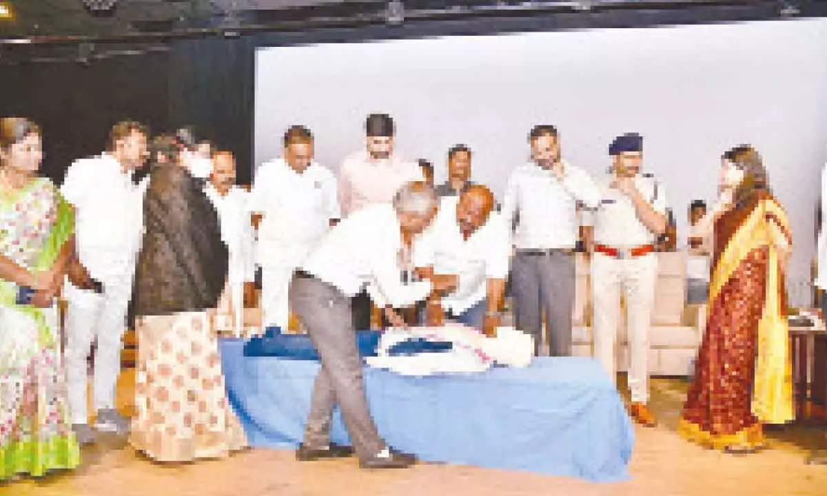 Gangula launches CPR training programme in Karimnagar