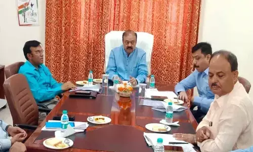 Bengaluru: Govt to buy raw silk from  farmers to protect them from price crash