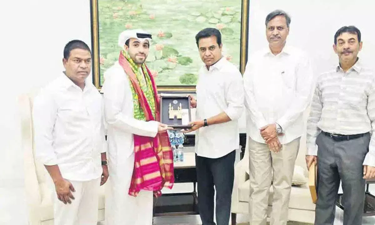 Telangana: KTR urges UAE govt. to release five people of Siricilla from Jail