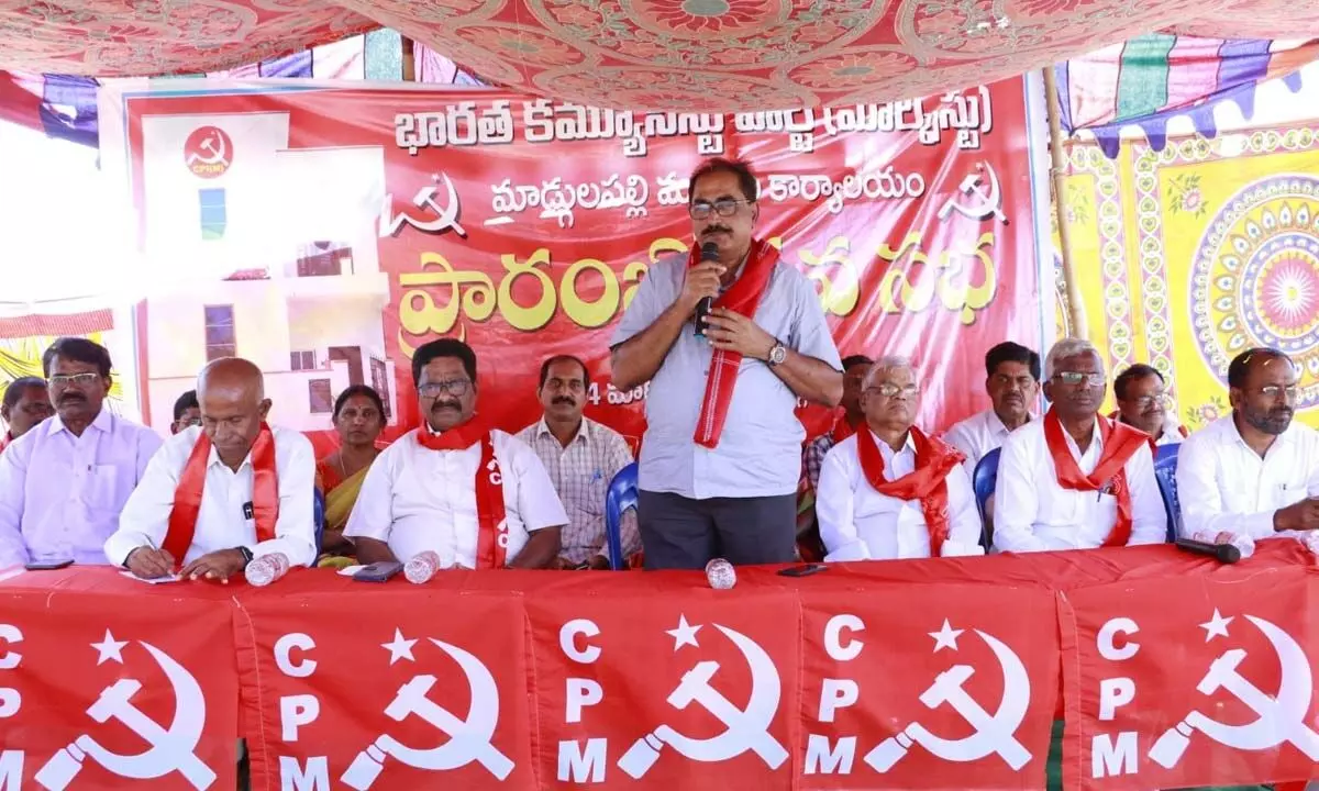 CPM State secretary Tammineni Veerabadram addressing a party meeting in Madgulaapally mandal on Tuesday