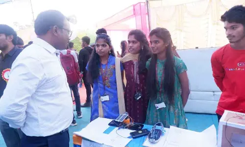 Annual fest Lakshya held at Lendi College