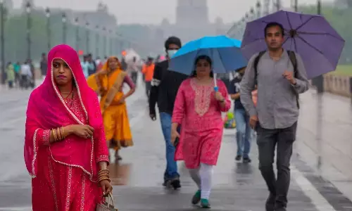 Rains, hailstorm in parts of Delhi
