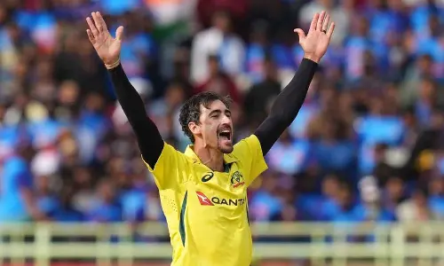 India kneels before Oz