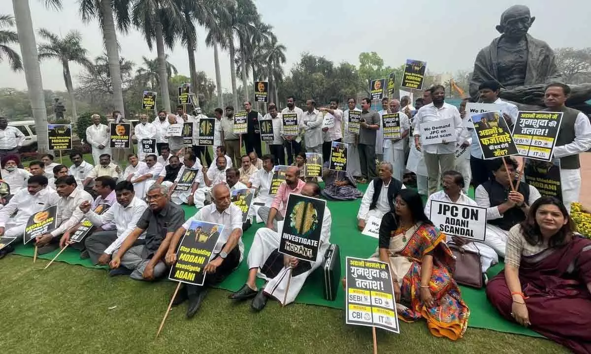 BRS MPs protest at Vijay Chowk, ask Centre to set up JPC on Adani