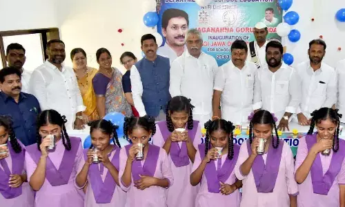 Vijayawada Central MLA Malladi Vishnu, West MLA V Srinivasa Rao, MLC Ruhulla and district Collector S Dilli Rao at ragi malt distribution programme in Vijayawada on Tuesday