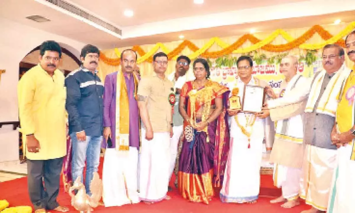 Nine persons receive Ugadi Puraskarams