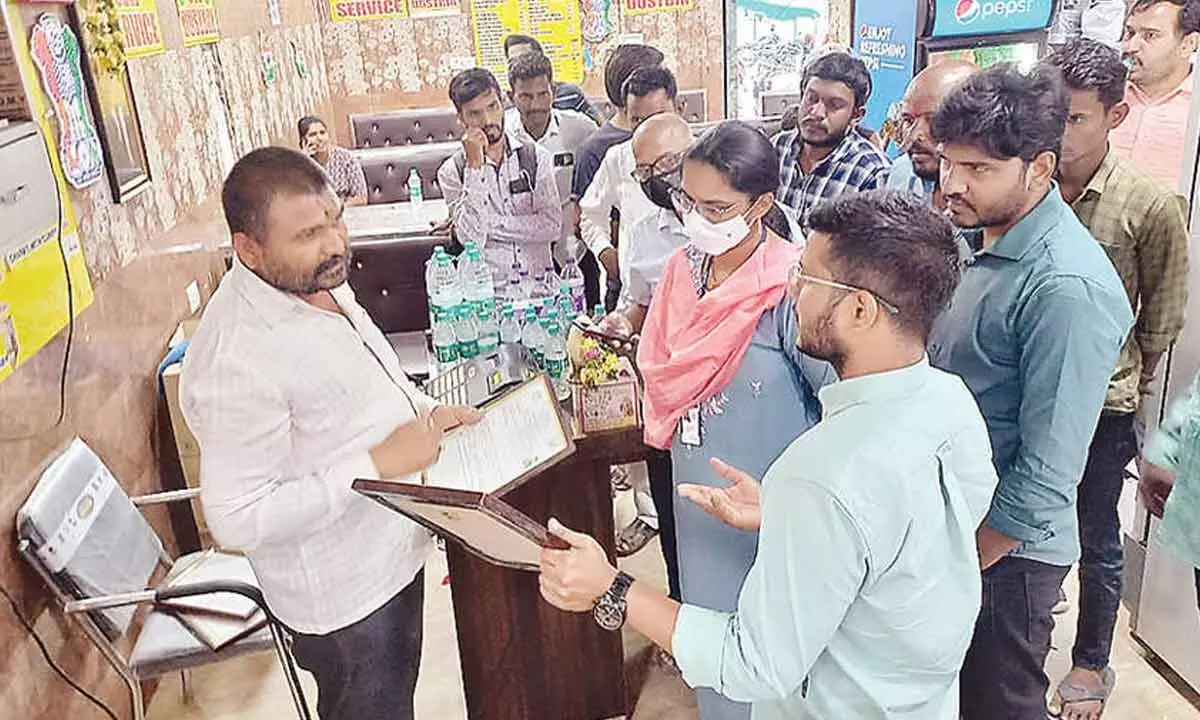GHMC officials on prowl to strike at eateries flouting food safety norms