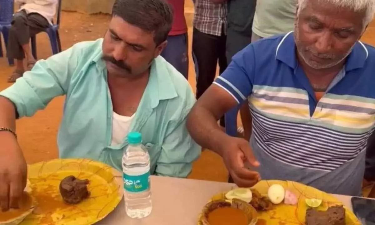 Man from Mandya gobbles up 16 Ragi balls in 45 minutes