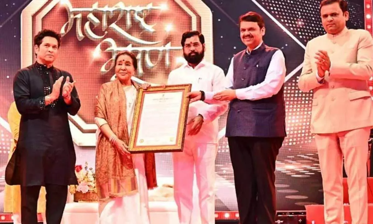 Legendary singer Asha Bhosle conferred ‘Maharashtra Bhushan-2021’