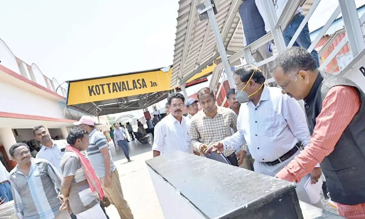 The PAC members examining the passenger amenities at Kottavalasa railway station on Monday