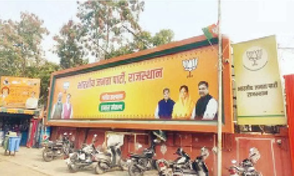 Raje retained in new BJP posters in Rajasthan