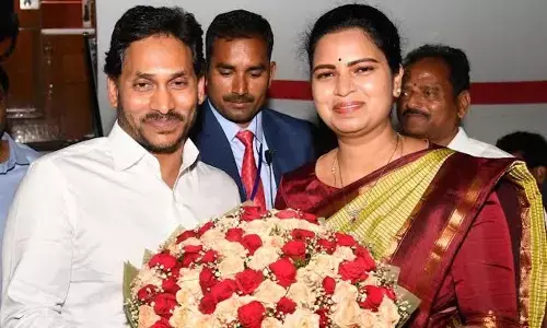 Health Minister V Rajini receives the CM in Visakhapatnam on Tuesday
