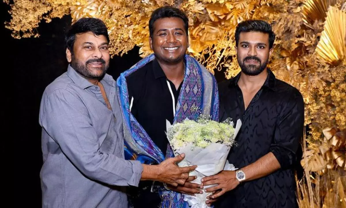 Rahul Sipligunj is all happy as he is felicitated by Megastar Chiranjeevi for his big win!