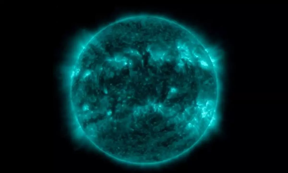 Sun emits powerful solar flare, causes blackouts: NASA