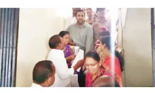 Rangareddy: Mass resignation of Ibrahimpatnam Municipality councillors