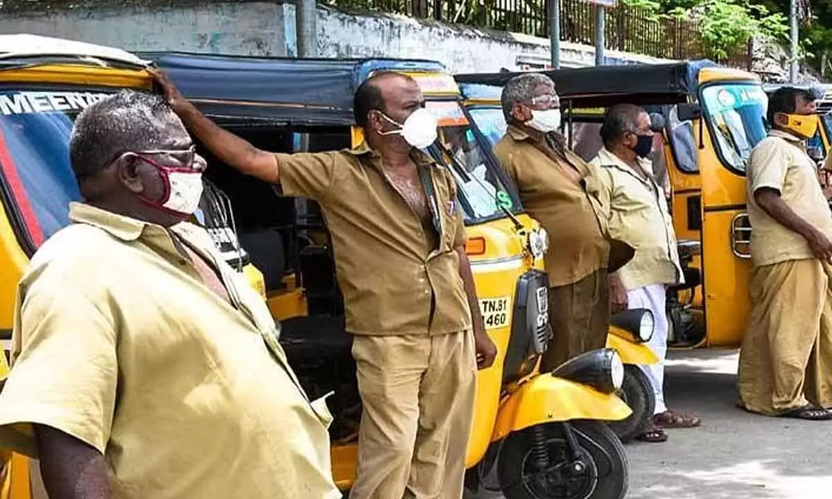 Auto drivers vow to support Congress in coming TS polls