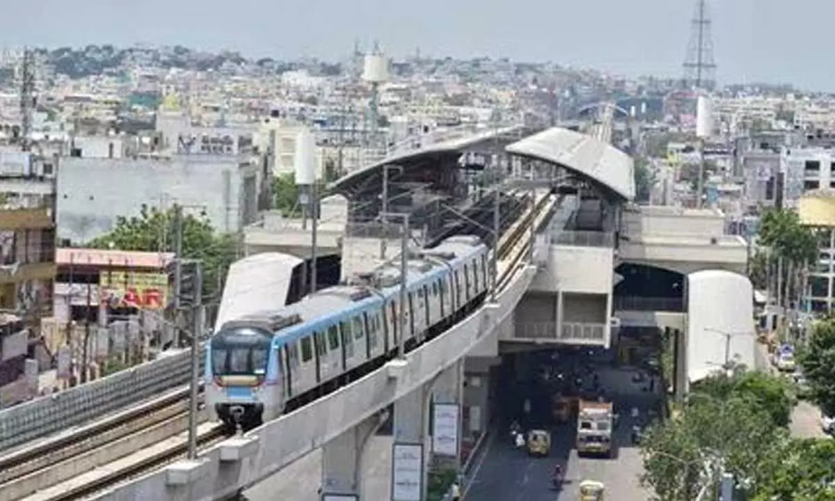 Hyderabad Metro Rail changes fare structure, offers discounts