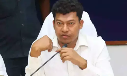 Vijayawada: Amidst speculation on Cabinet rejig, call from CMO to Minister