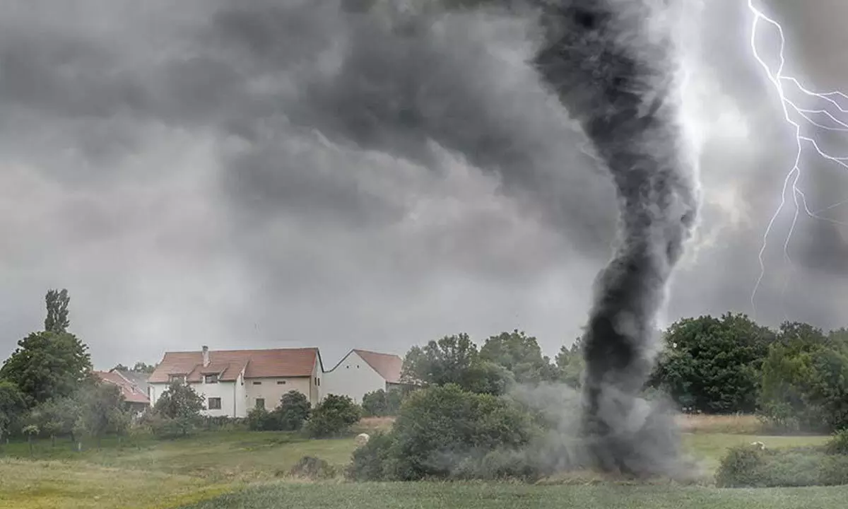Why tornadoes are hard to forecast