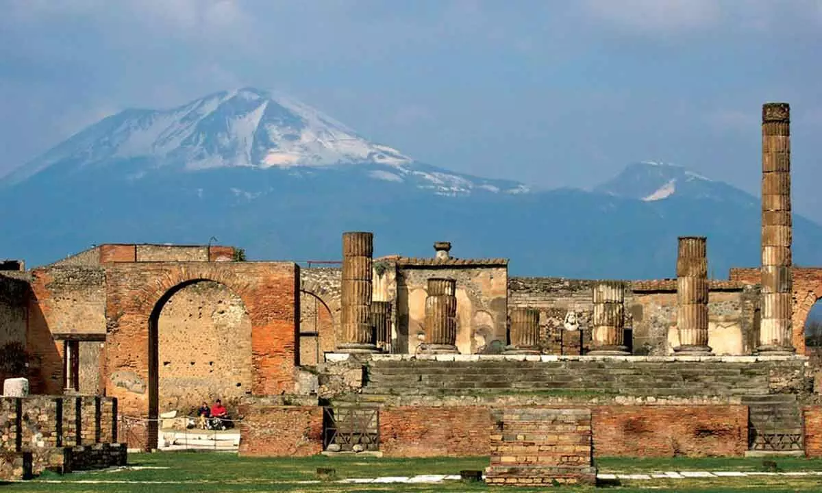 Ruins of Pompeii city discovered
