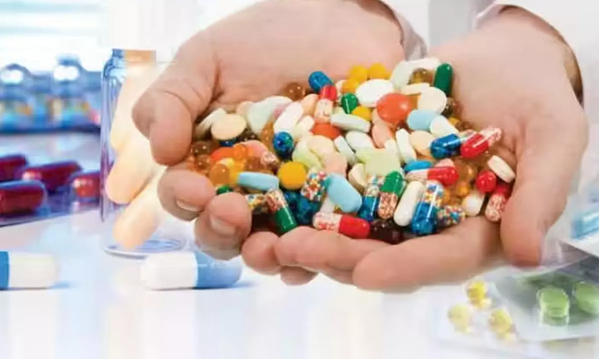 Centre should act tough on bogus drug manufacturers