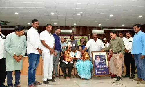 Karimnagar: Kendra Sahitya Akademi awardee Anand honoured